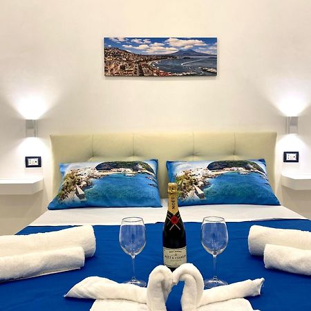 Castellano Apartment เนเปิลส์ ภายนอก รูปภาพ
