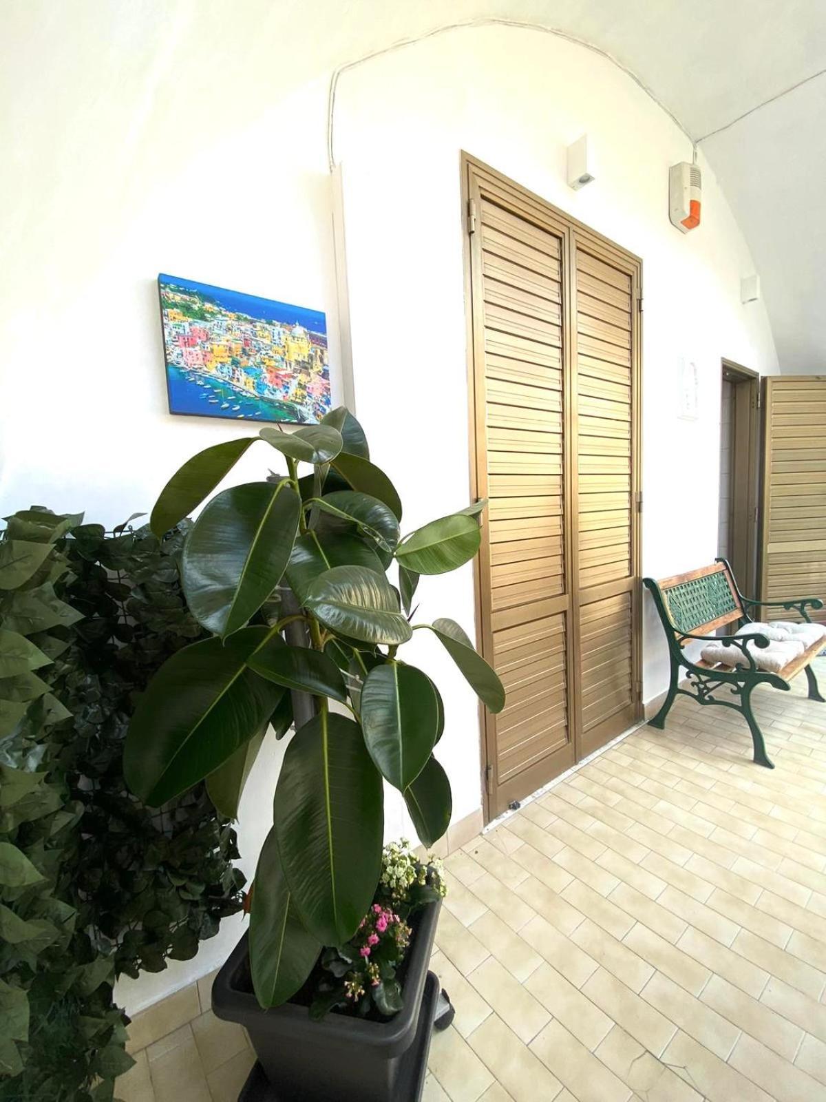 Castellano Apartment เนเปิลส์ ภายนอก รูปภาพ