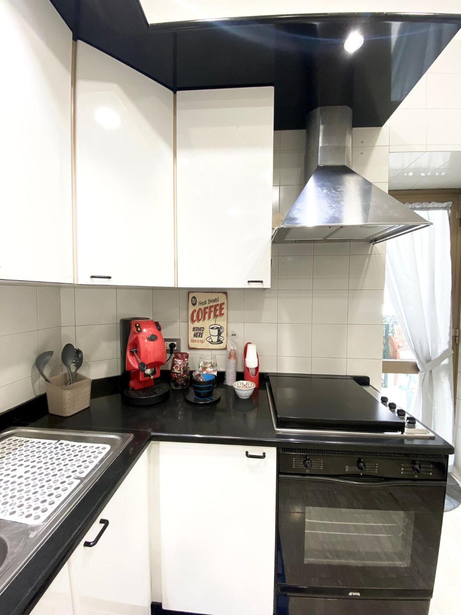 Castellano Apartment เนเปิลส์ ภายนอก รูปภาพ