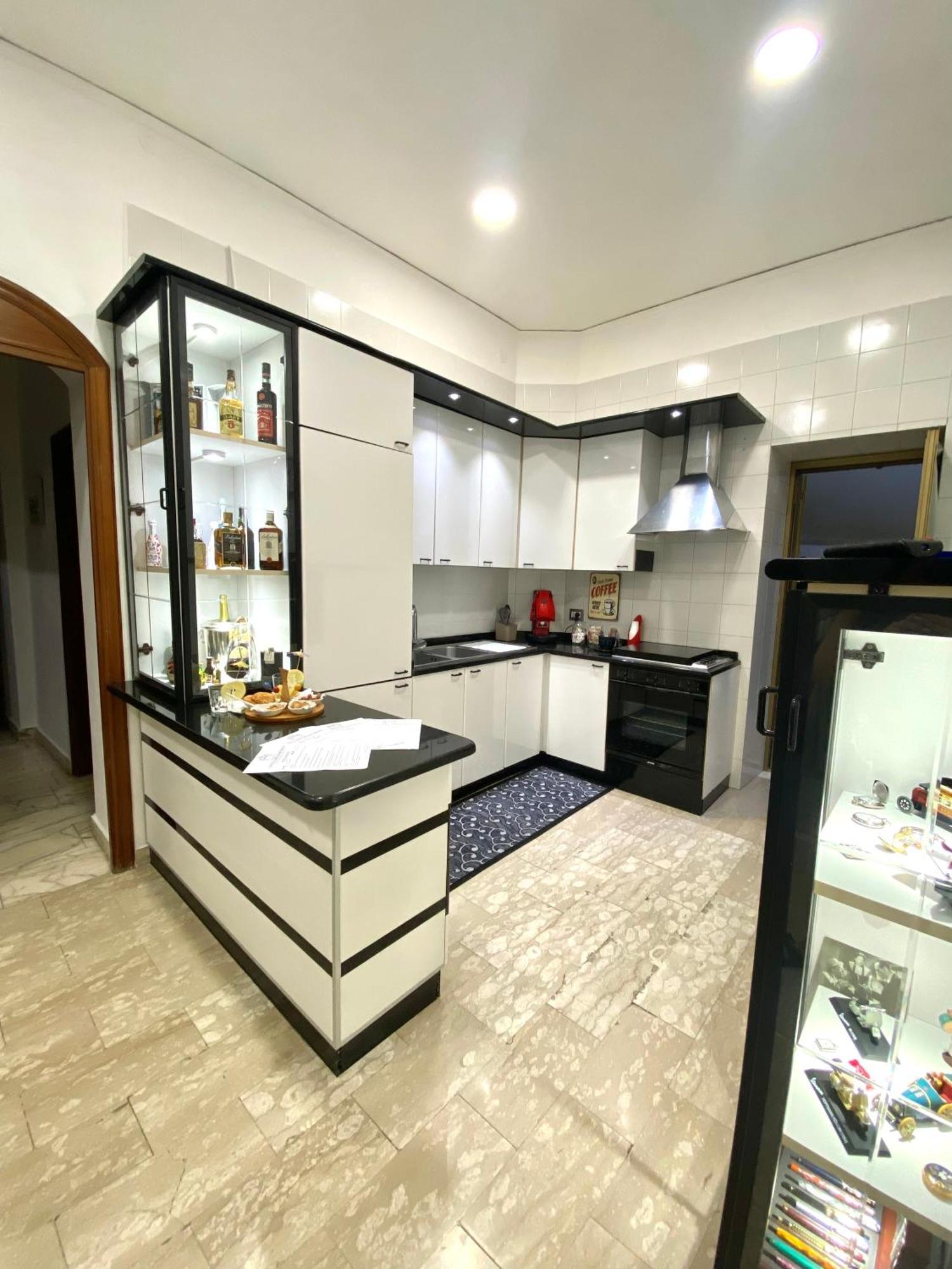 Castellano Apartment เนเปิลส์ ภายนอก รูปภาพ