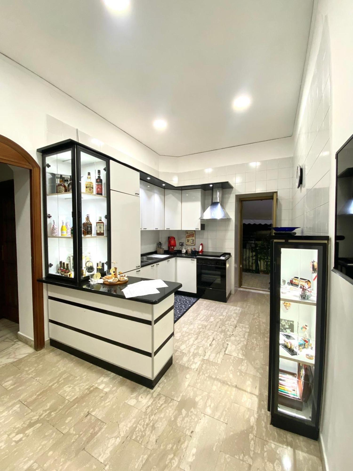 Castellano Apartment เนเปิลส์ ภายนอก รูปภาพ